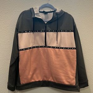 Nike, women’s pullover